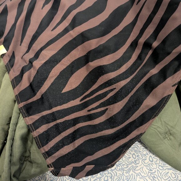 Summersalt Swimsuit Tie Waist Backflip in Modern Zebra Size 4 - Picture 5 of 6